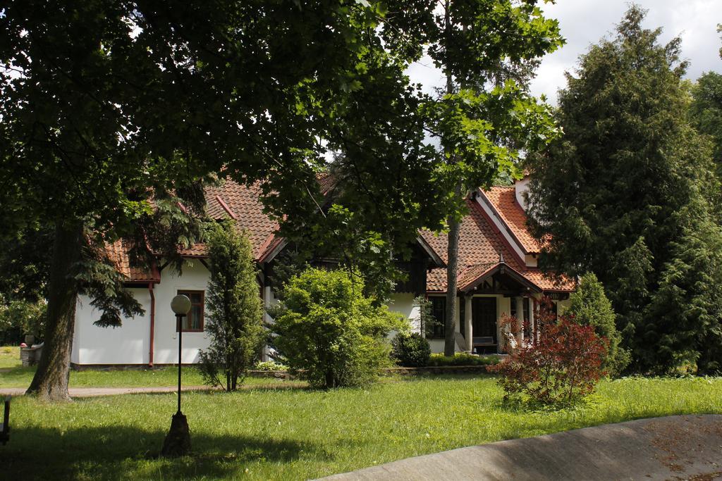 Pensjonat Wiking Stare Jabłonki Buitenkant foto